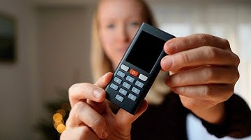 This Little Device Freed Me From Banking Apps