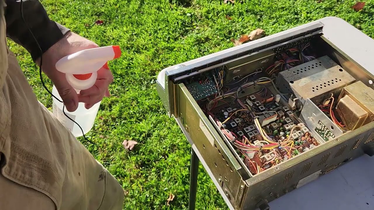 Cobra 2000 GTL Part 2 cleaning