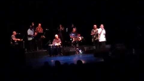 VEN BAILA CONMIGO-WAYNE GORBEA