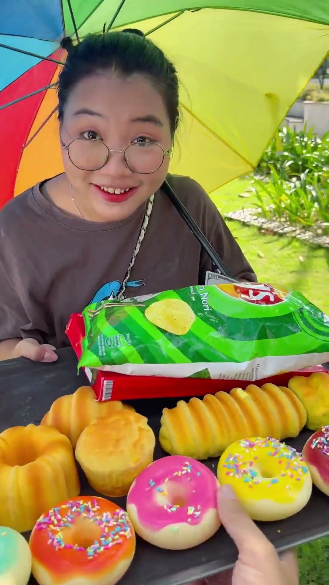 LNS - Nhà nghèo nhưng tốt bụng || poor but kind #shorts