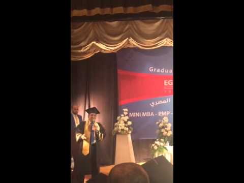 طبعا مصلتش العشاء لهشام الجخ القاء نافع ندا حفله تخرج ماجستير اداره الاعمال NAFAA NADA