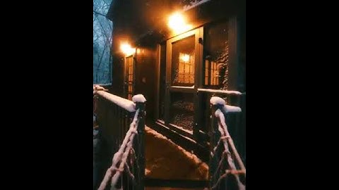 Prefabricated Tree Houses with 3 Bedrooms #treehouse #logcabin