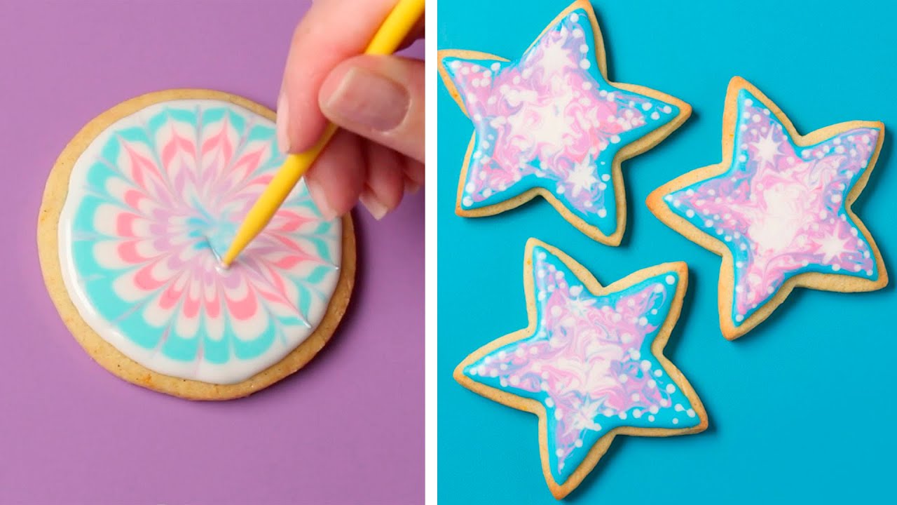 5 Genius Decorating Ideas for Round Cookies | Craftsy | www.craftsy.com