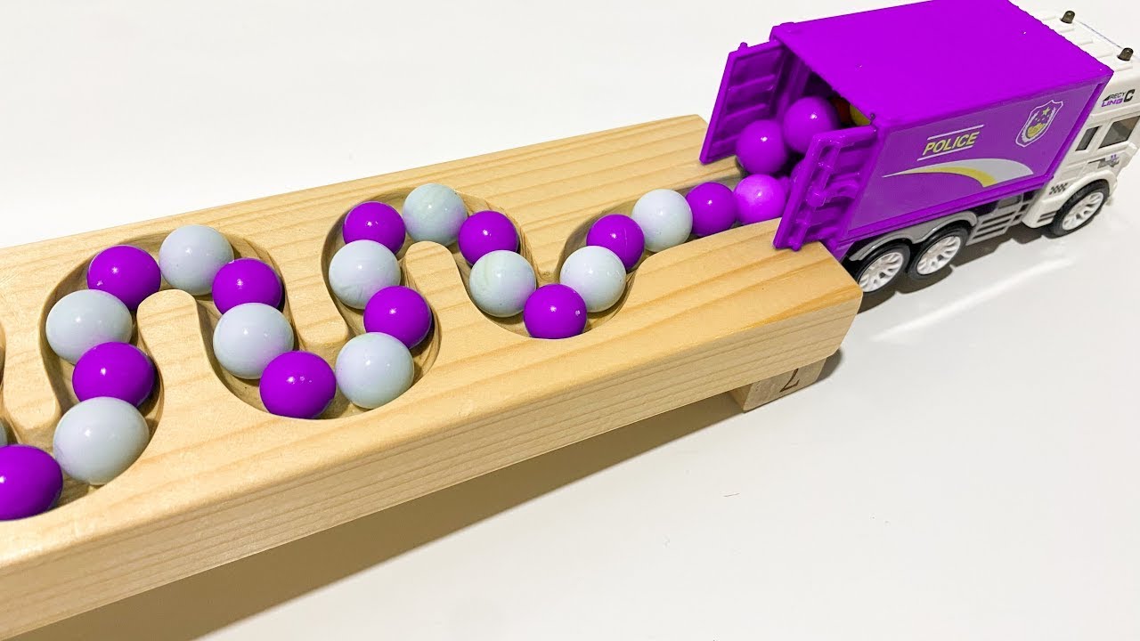 Marble Run Race ☆ HABAの木製スロープ ＆ はたらくくるま・ゴミ収集車とカーズマックトレーラー♪