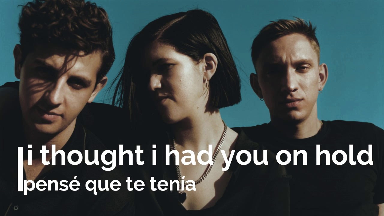 The xx: On Hold (Lyrics | Sub Español)
