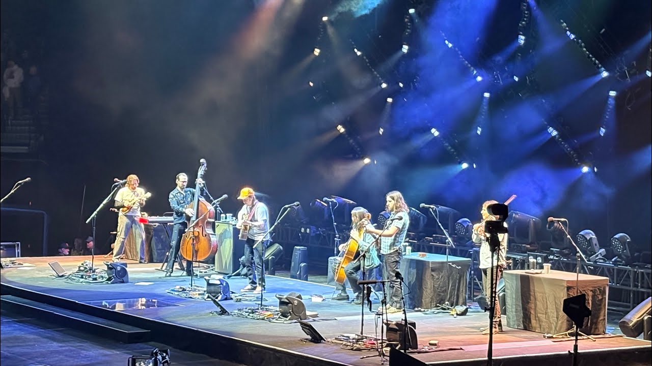 [4KHD] Billy Strings Nashville, TN 2/21/26 Bridgestone Arena (SET 2) (2/2)