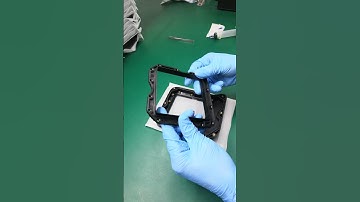 08 Assembling the inner frame of a LED light ENE TECH