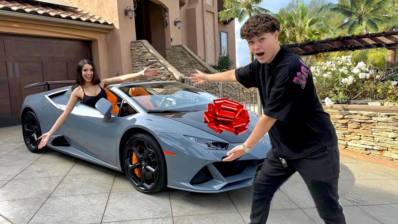 I BOUGHT MY BOYFRIEND A LAMBORGHINI!!! - YouTube