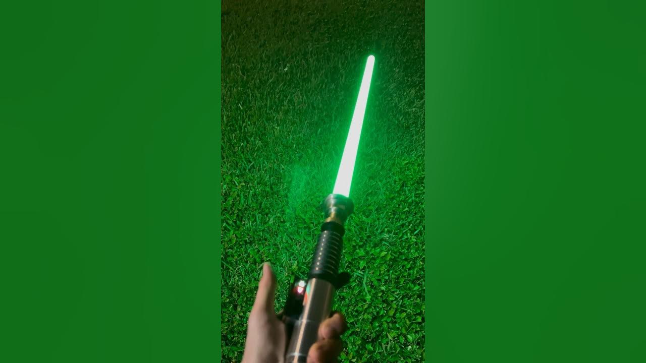 MY LUKE REALISTIC LIGHTSABER from THEORY SABERS