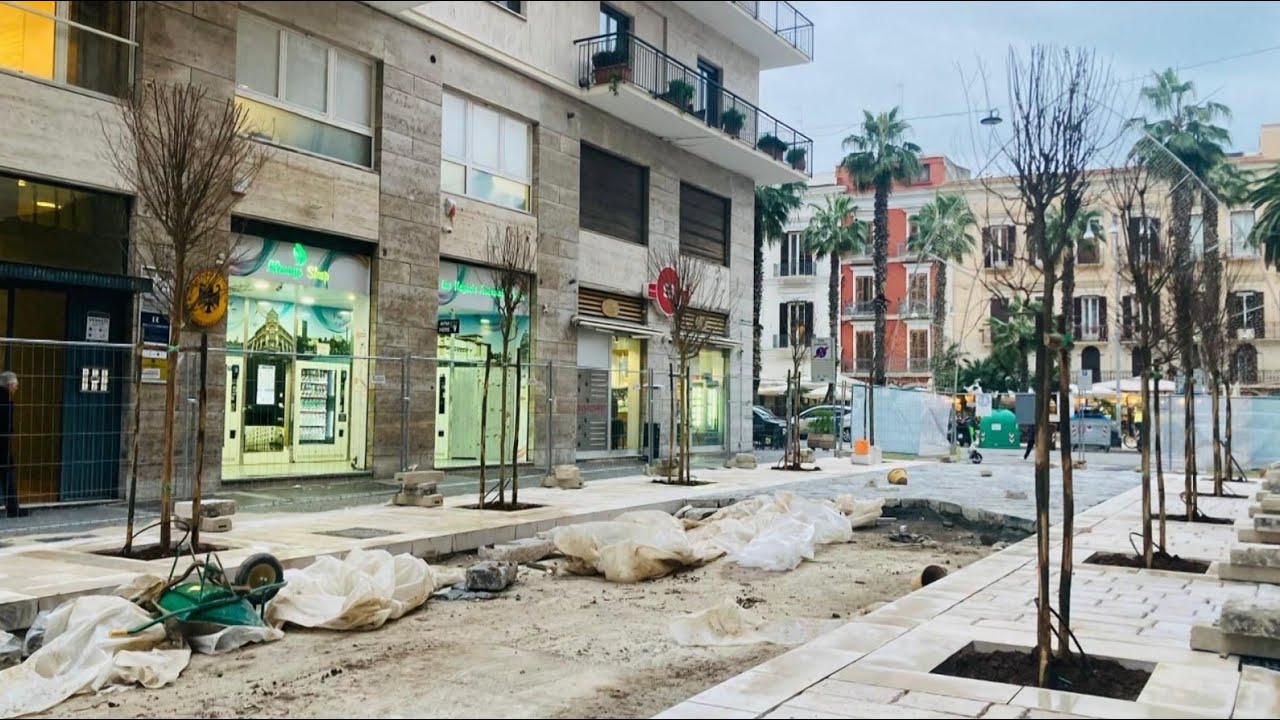 Bari città di cantieri, operai al lavoro anche a Natale: 