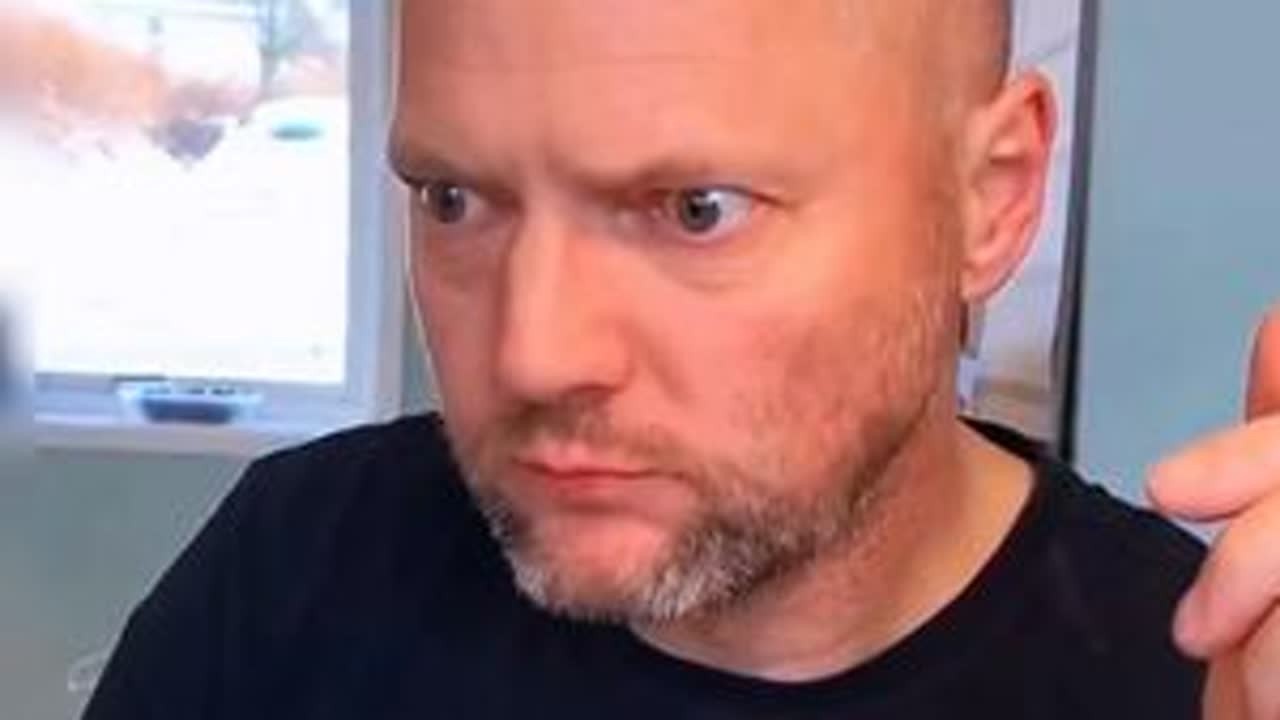 老外也能吃辣吗 #记录真实生活 #海外生活 #抖音年味vlog大赏   #家庭 #美食