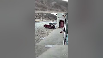 Terrifying moment 7.1 magnitude earthquake hits Tibet