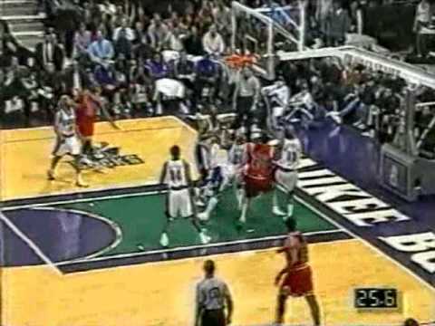 Sam Cassell (40/10) vs. Fred Hoiberg (28/13) (2OT)...