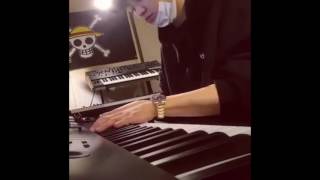 Compilation of Chanyeol playing 'River Flows in You'