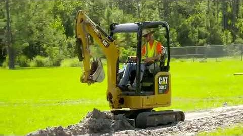Cat® 301.7 CR Mini Excavator Customer Story – F&H Contractors (Florida, USA)