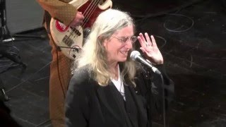 Patti Smith "Imagine" Live in Paris @ Trianon Pathway to Paris 04.12.2015