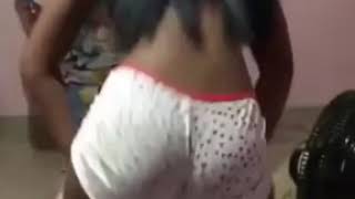 Novinha Gostosa Dançando Funk