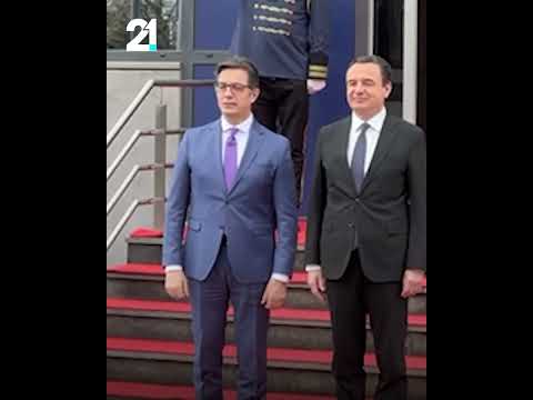 #AlbinKurti e priti në takim #StevoPendarovskin