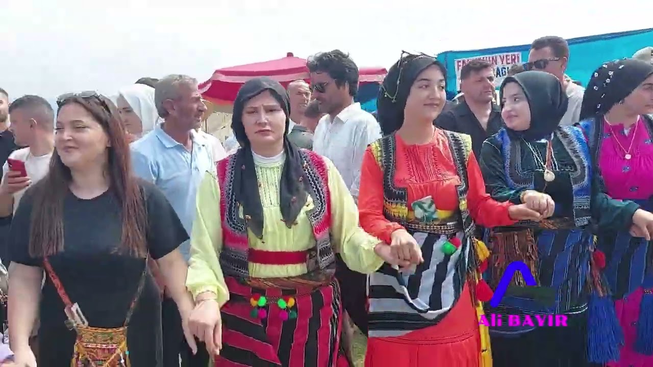 Aç Horonu Aç, Kurtdüzü Yayla Şenliği