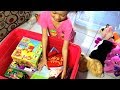 Cara Merapikan Mainan - Aqilla Beli Box (Kontainer) Untuk Menyimpan Aneka Mainan