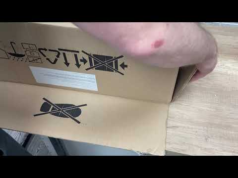 Распаковка встраиваемой вытяжки FLORA 600 BK (черного цвета) Распаковка встраиваемой вытяжки FLORA 600 BK (черного цвета)