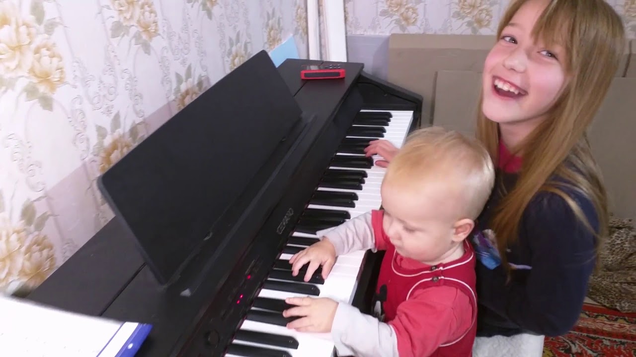 Случайно Брат С Сестрой Видео Секс
