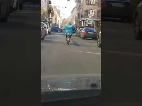 🤪Показалось или нет❓Велокурьер яндекс лавка.