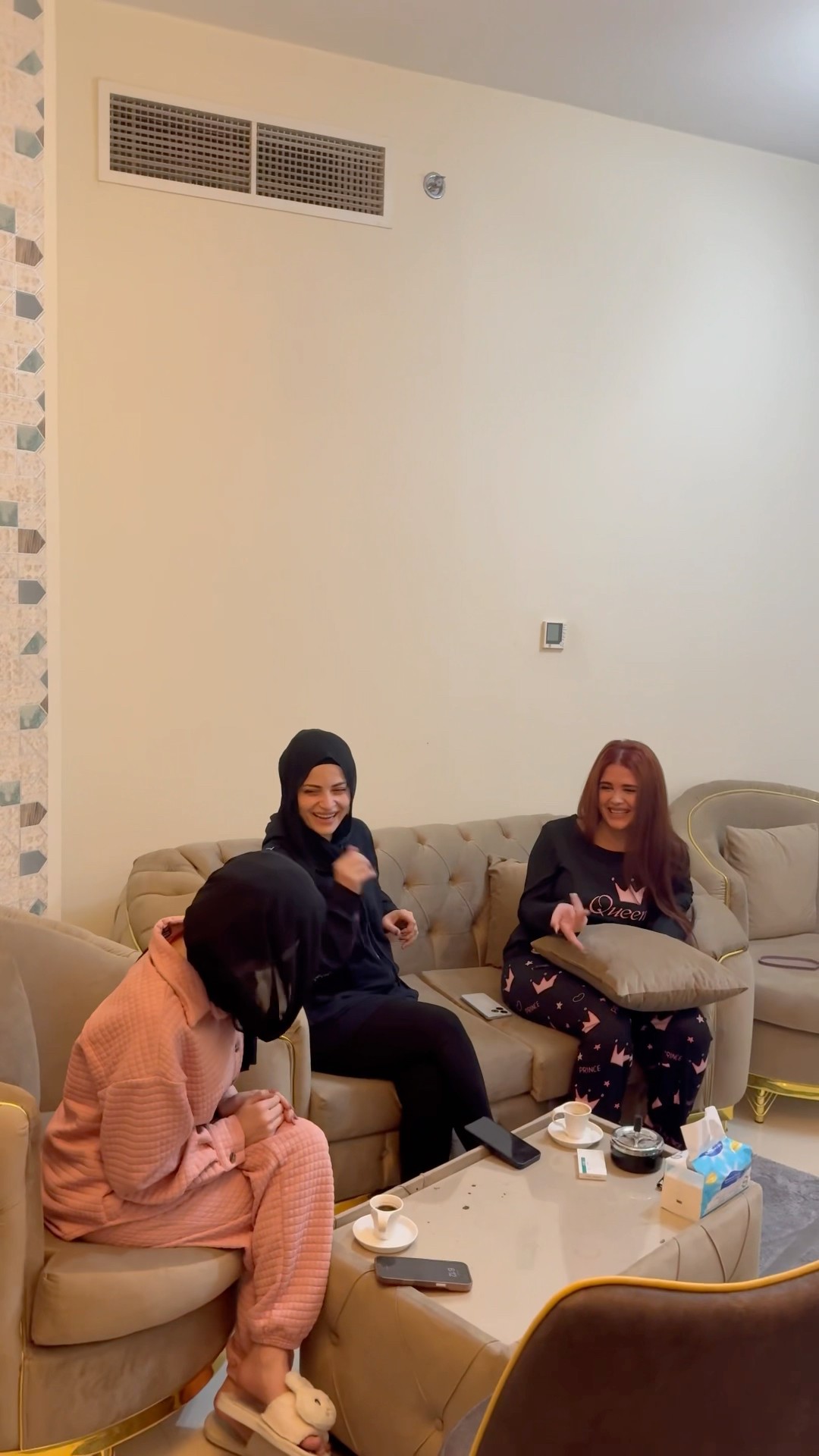البنت الشامية والساحلية والحلبية ?? ام سيف ونانو
