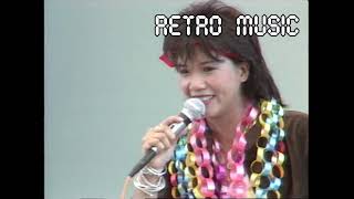 Video thumbnail of "Retro TV : วง ผู้หญิง : น้ำผึ้งหรือยาพิษ (ร็อค) @ โลกดนตรี (15/3/2530) HD"