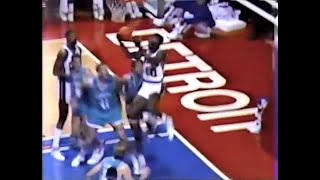 Dennis Rodman's Crafty Buzzer-Beating Reverse (Palace Opener)