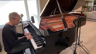 New Piano Piece ❤️
Im starting work on a new solo piano album, so thought Id post some of the ideas as Im coming up with them. Loving just getting to sit at my piano for a bit and compose ❤️
You can see what Im up to at:
https://www.instagram.com/paulleonardmorgan/
https://www.facebook.com/PaulLeonardMorg
https://twitter.com/PaulLeonardMorg
https://www.youtube.com/user/PaulLeonardMorgan
#pianomusic #solopiano #inspiration #pianoinspiration #pianopiece #performance #pianoperformance #newmusic #pianocomposer #newideas #musictostudyto #newtunes #yamahapiano #musictostudyto #studymusic #peacefulmusic #meditation New Piano Piece ❤️