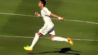 Cristiano Ronaldo Crazy Fast Sprint In Front Of Priyanka Chopra - Indian Miss World - Dodger Stadium