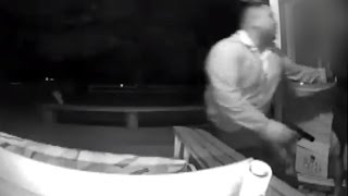 Man Kidnaps Girlfriend, Shoots Good Samaritan