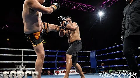 100+kg : Taalili Wilson vs Jarrod Thompson