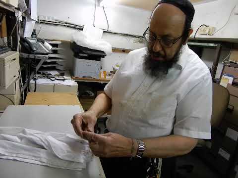 Video: Hoe om wol tzitzis te was?