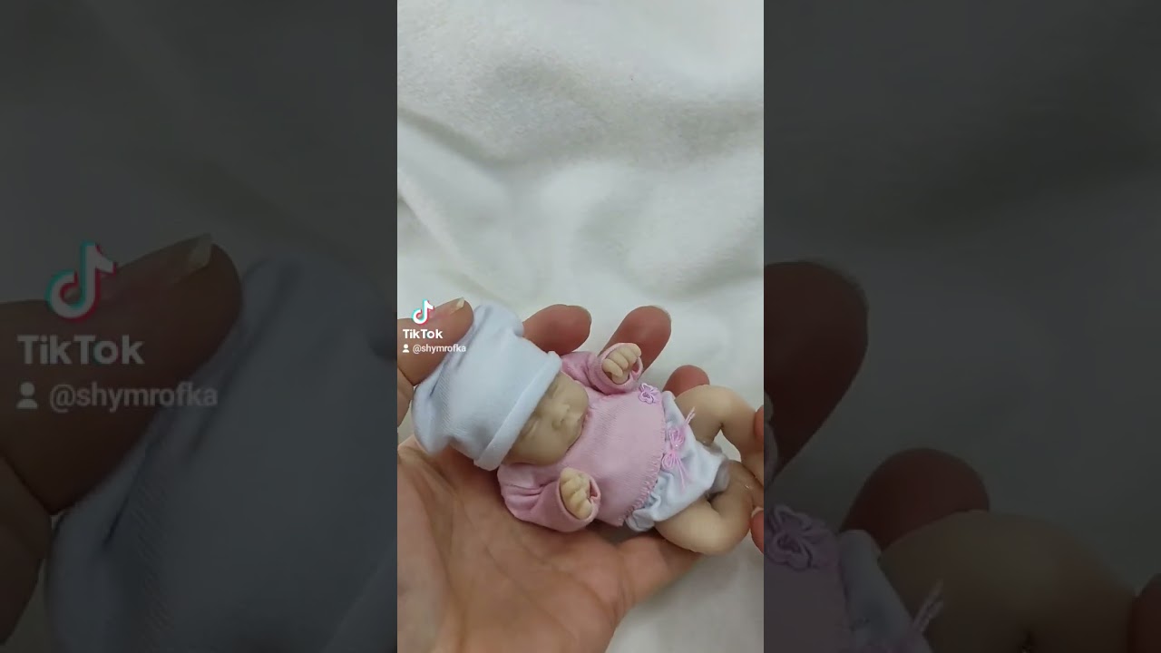 Holly Baby Silicone 5"