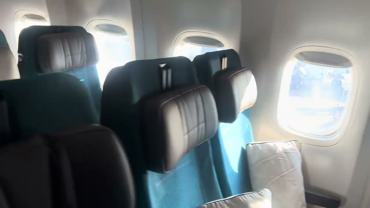 La economy class Cathay Pacific nel nuovo concept Aria Suite su Boeing 777-300EE