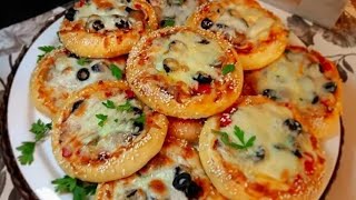 طريقة عمل فطائر البيتزا بعجينه هشه قطنيه تنافس افخم المطاعم وصفة احترافية 100%