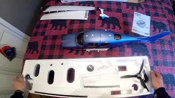 EFLITE CIRRUS SR22 UNBOXING VIDEO AND REVIEW (RUNCAM2 HD HAT CAM)