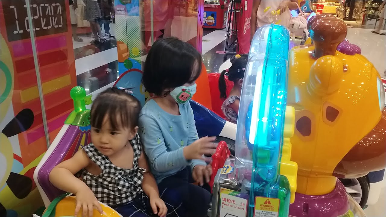 Babies are having fun at the kiddie ride - YouTube