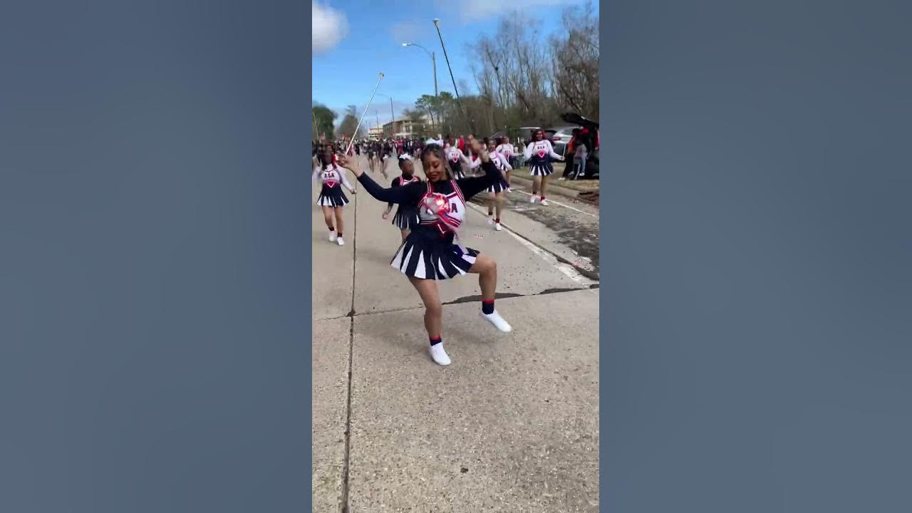 abe-majorettes-2024-nefertiti-parade-youtube