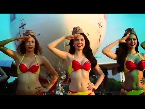 Lộ clip hậu trường Ngọc Trinh chụp ảnh lịch Bikini Vietjet Cực Hot