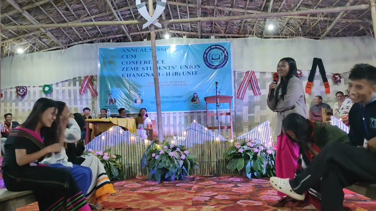 Debate on the topic " Social media is more harmful or helpful"