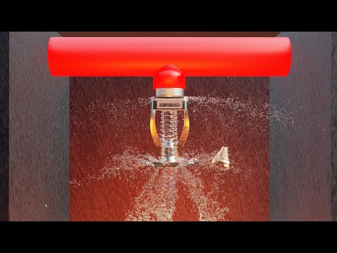 Video: Wie funktionieren Fußballplatzsprinkler?