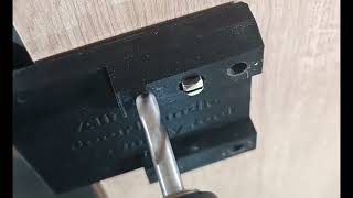 Montáž Kliky S Přípravkem Z 3D Tiskárny