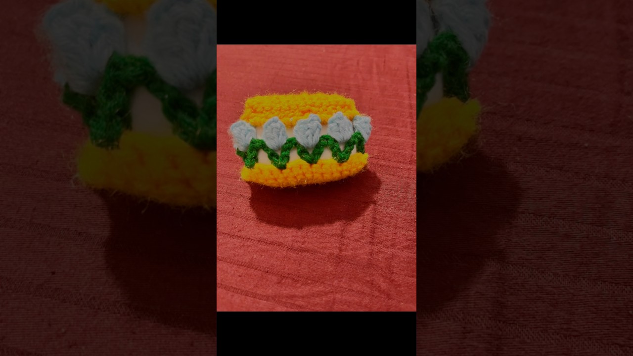 Crochet AirPod case🎧 tulip flower 