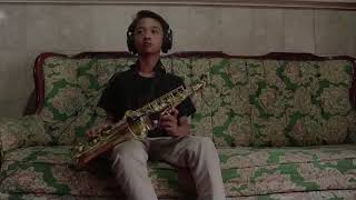 Thats what friends are for - Dionne Warwick , saxophone cover by Kevin Leonidas 11 years old