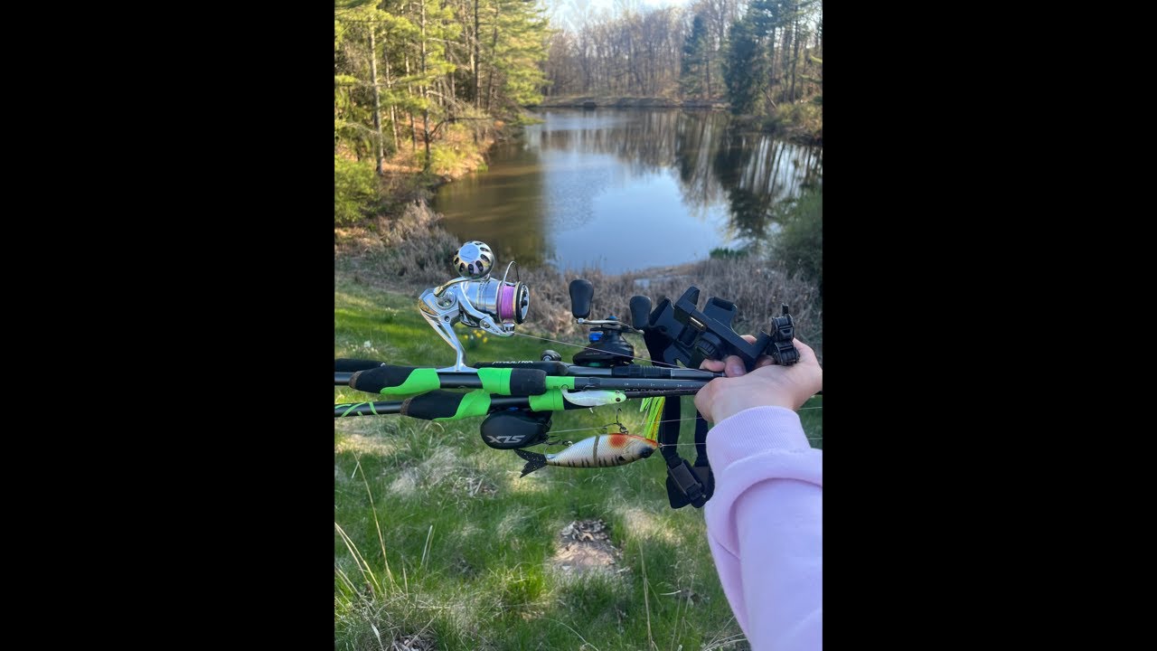 Bass fishing at a new spot🔥