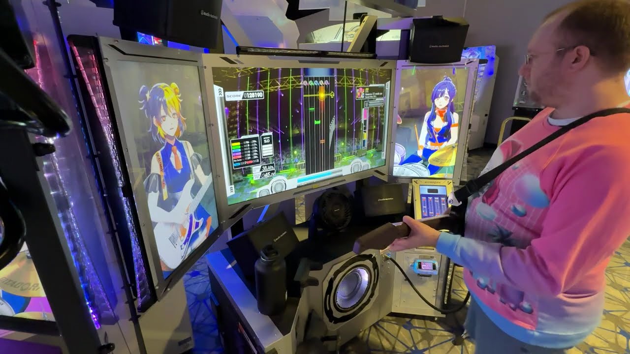 Gitadora GALAXY WAVE DELTA) Heaven is a '57 metallic gray ADV
