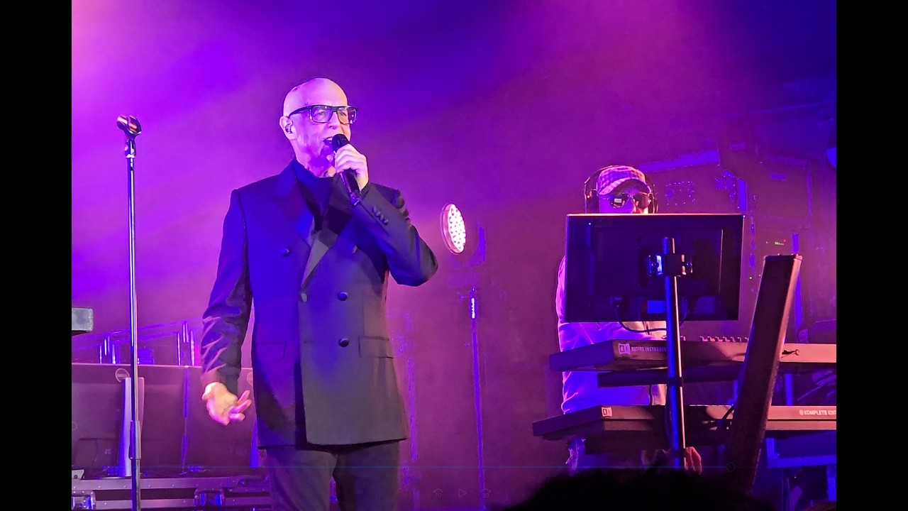 Pet Shop Boys - Two Divided By Zero #OBSCURE (Live @ Electric